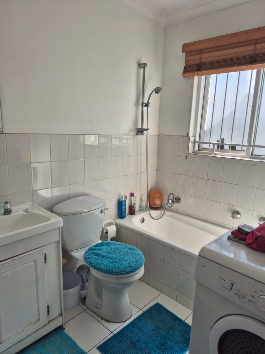 3 Bedroom Property for Sale in Belgravia Western Cape